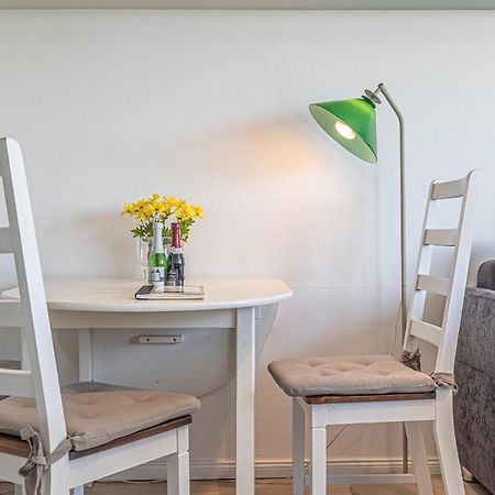 Fewo1846 - Del Mar - Komfortable 2-Zimmer-Wohnung Mit Balkon Im 7 Og Glücksburg Екстериор снимка